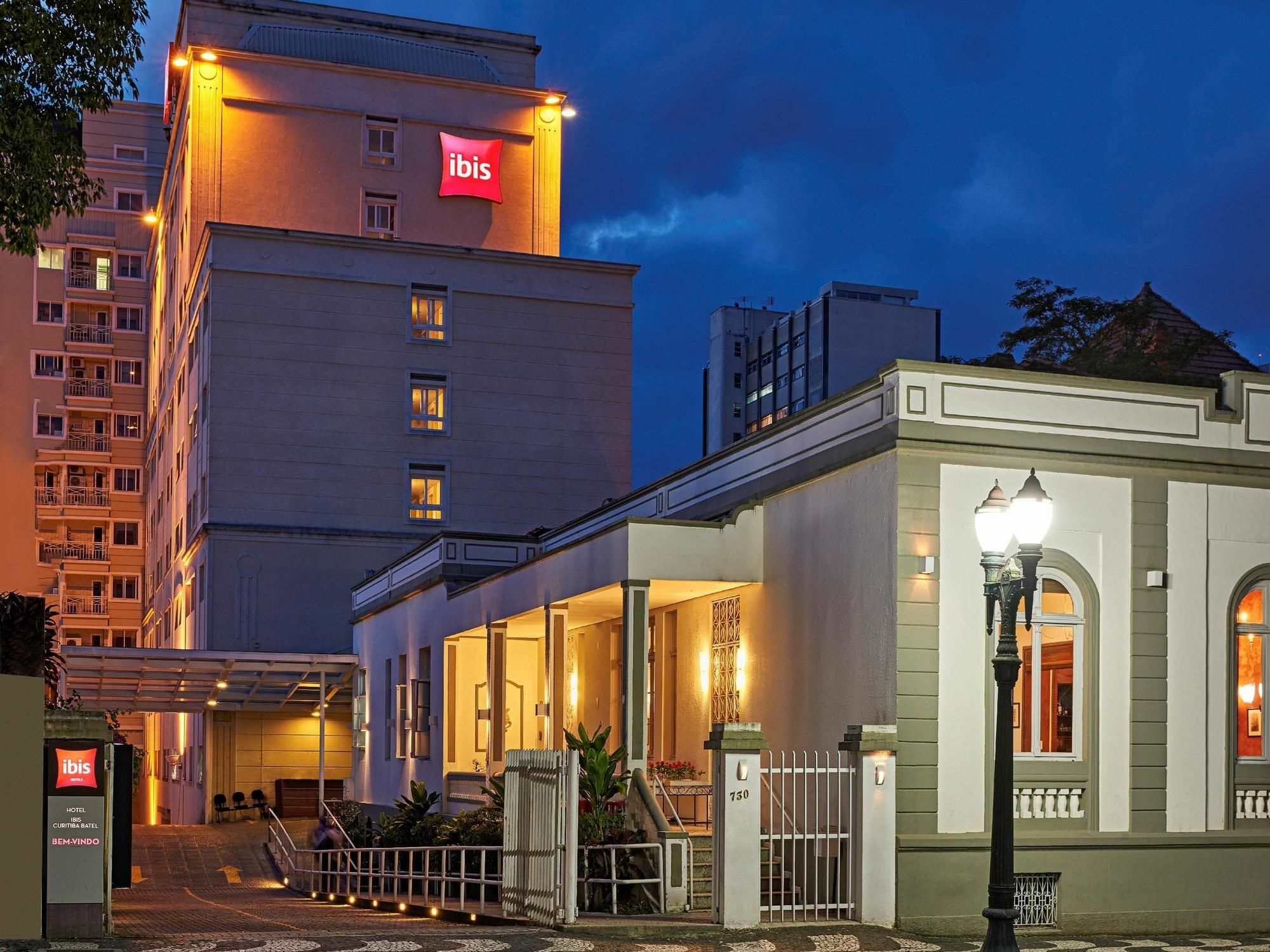 Hotel Ibis Curitiba Batel Exteriér fotografie